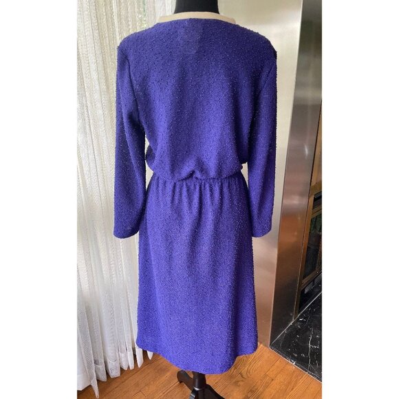 Vintage late 60s dress, purple, white trim, long sleeves, A-Line, elastic waist - Picture 5 of 7